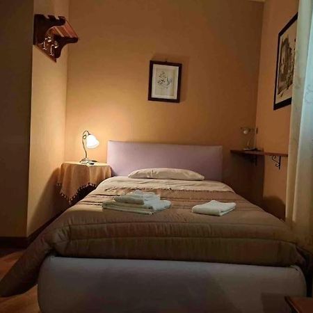 Laura Affittacamere Palermo Bagian luar foto